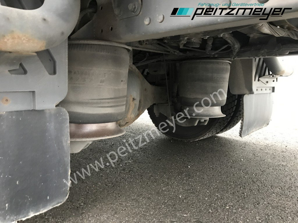 Koffer LKW MERCEDES-BENZ Atego 818 L Koffer + LBW Euro 6, Klima, AHK,: das Bild 23