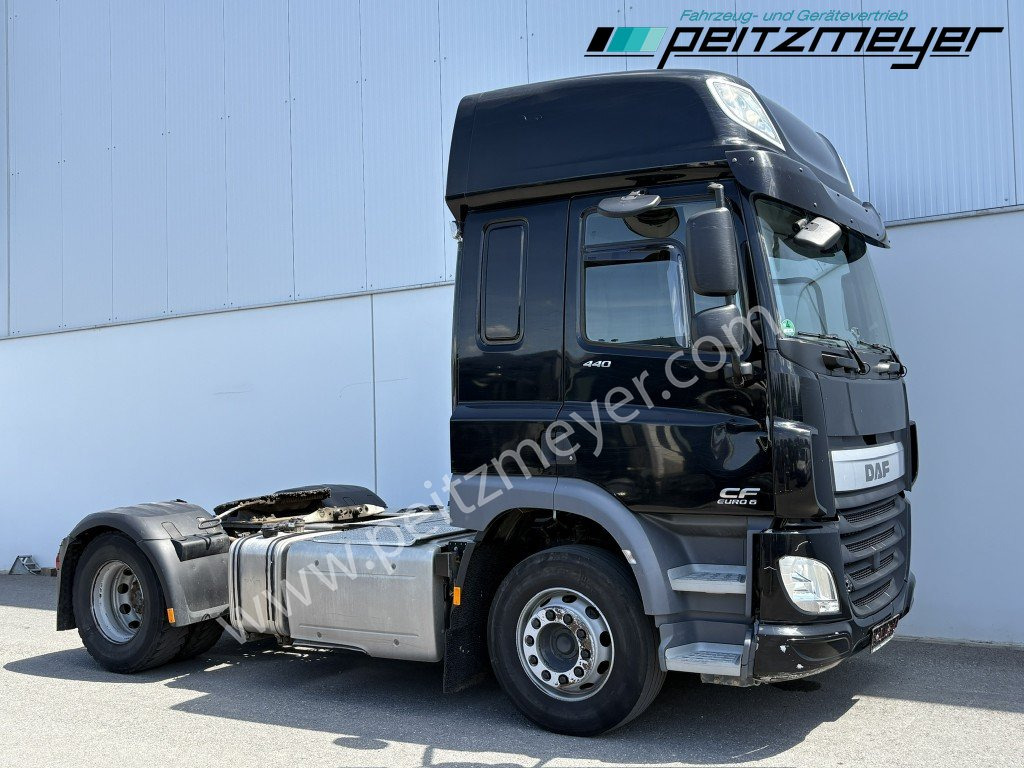 DAF TRUCKS (NL) CF 440 FL, Klima, Kipp/Schubbodenhydr. - Sattelzugmaschine: das Bild 2 DAF TRUCKS (NL) CF 440 FL, Klima, Kipp/Schubbodenhydr. - Sattelzugmaschine: das Bild 2