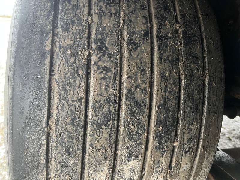 Pritschenauflieger/ Plattformauflieger Krone SDP 27 ELG4-CS - MEGA: das Bild 11 Pritschenauflieger/ Plattformauflieger Krone SDP 27 ELG4-CS - MEGA: das Bild 11