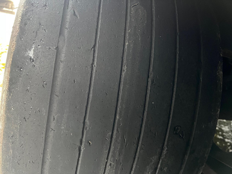 Pritschenauflieger/ Plattformauflieger Krone SDP 27ELB2-CS - MEGA: das Bild 13 Pritschenauflieger/ Plattformauflieger Krone SDP 27ELB2-CS - MEGA: das Bild 13