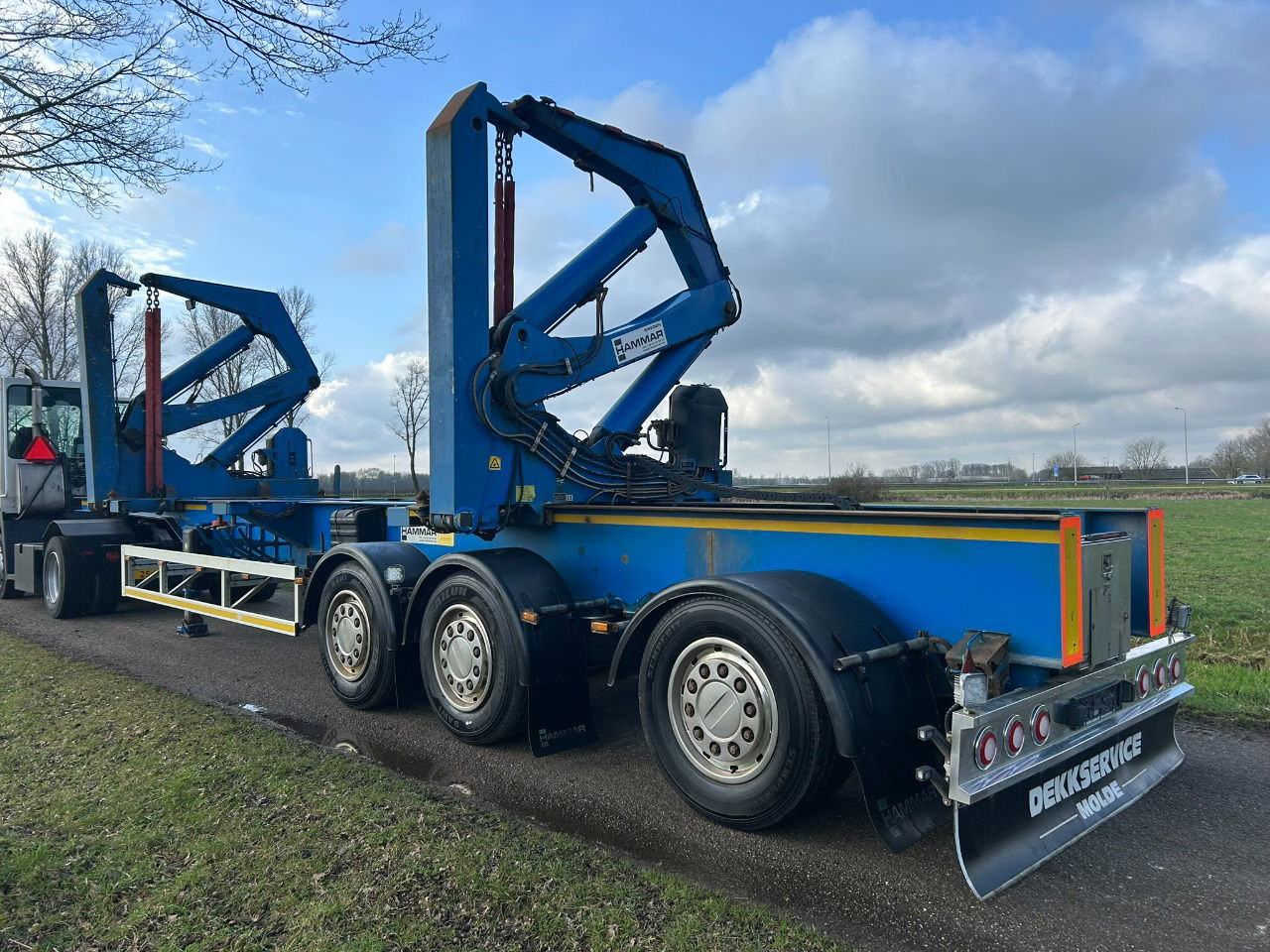 Hammar Sideloader 160 S / 20ft - 2 x 20 ft - 40 - Containers / 33 Tons lifting capacity / Remote control - Container/ Wechselfahrgestell Auflieger: das Bild 2 Hammar Sideloader 160 S / 20ft - 2 x 20 ft - 40 - Containers / 33 Tons lifting capacity / Remote control - Container/ Wechselfahrgestell Auflieger: das Bild 2