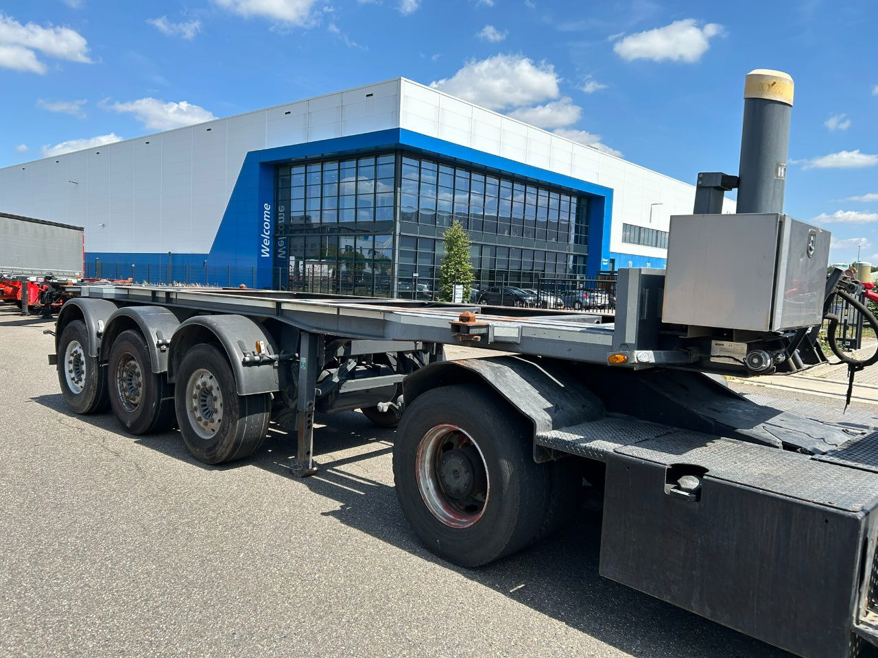 Mafa 2 x in stock 20 ft tipping chassis / disc brakes / lifting axle / alcoa wheels - Container/ Wechselfahrgestell Auflieger: das Bild 2 Mafa 2 x in stock 20 ft tipping chassis / disc brakes / lifting axle / alcoa wheels - Container/ Wechselfahrgestell Auflieger: das Bild 2