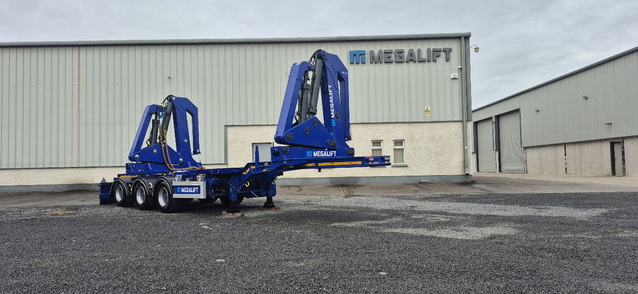 Mega NEW Megaliftt Sideloader / 35 tons lift capacity /20-40-45 HC/ Diesel engine / Gooseneck-extendable - Container/ Wechselfahrgestell Auflieger: das Bild 1 Mega NEW Megaliftt Sideloader / 35 tons lift capacity /20-40-45 HC/ Diesel engine / Gooseneck-extendable - Container/ Wechselfahrgestell Auflieger: das Bild 1