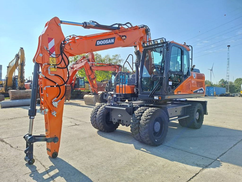 Doosan DX 160 W-7 (EX Demo) - Mobilbagger: das Bild 2 Doosan DX 160 W-7 (EX Demo) - Mobilbagger: das Bild 2