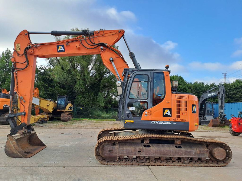Doosan DX 235 LCR-5 - Kettenbagger: das Bild 1 Doosan DX 235 LCR-5 - Kettenbagger: das Bild 1