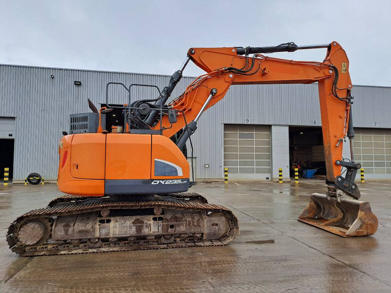 Doosan DX235LCR-5 (+ 3 Buckets) - Kettenbagger: das Bild 5 Doosan DX235LCR-5 (+ 3 Buckets) - Kettenbagger: das Bild 5