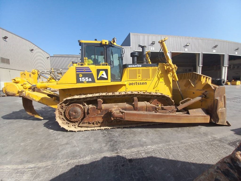 Komatsu D155-6R (4 pieces available in Abu Dhabi) - Bulldozer: das Bild 4 Komatsu D155-6R (4 pieces available in Abu Dhabi) - Bulldozer: das Bild 4