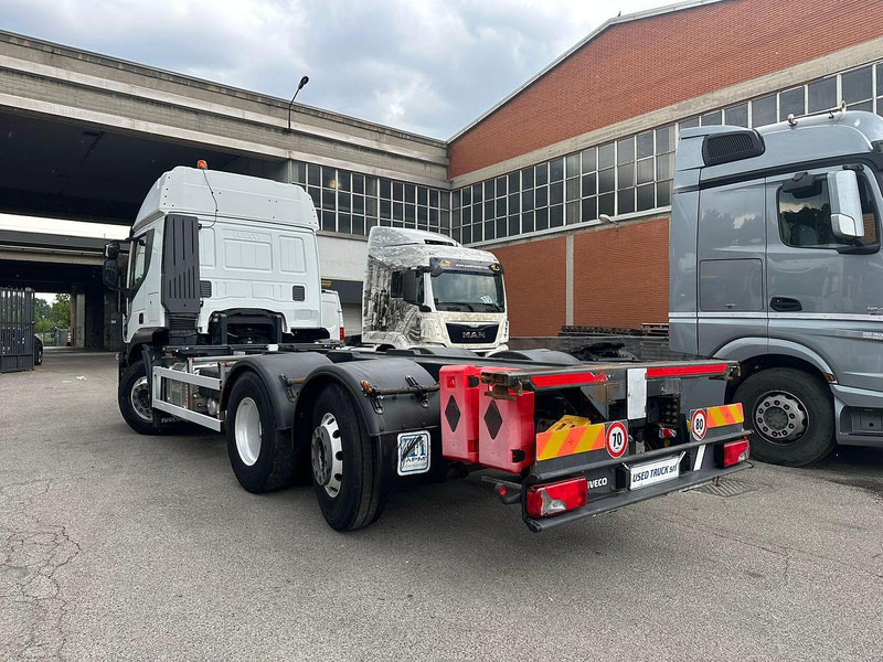 Iveco Stralis 460 - Fahrgestell LKW: das Bild 5 Iveco Stralis 460 - Fahrgestell LKW: das Bild 5