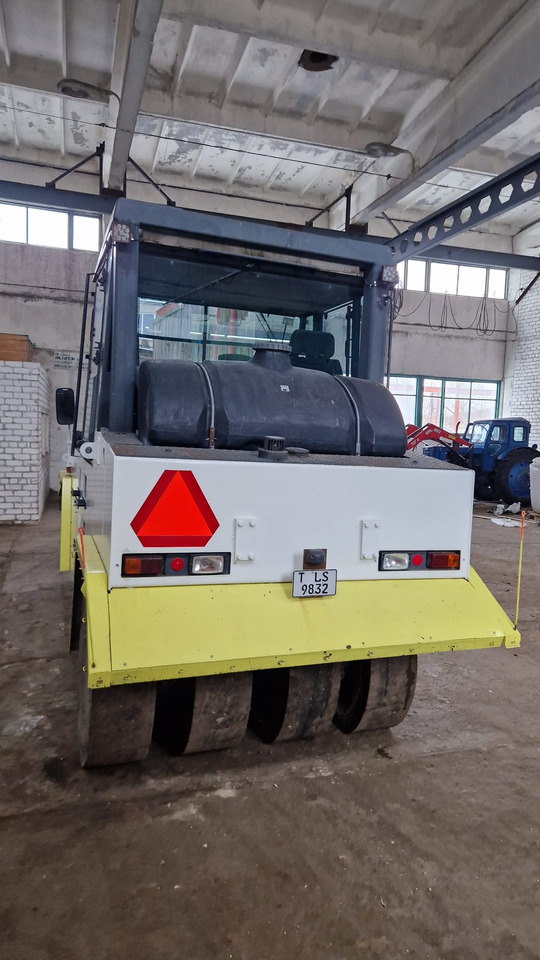 BOMAG BW24 R - Gummiradwalze: das Bild 5 BOMAG BW24 R - Gummiradwalze: das Bild 5