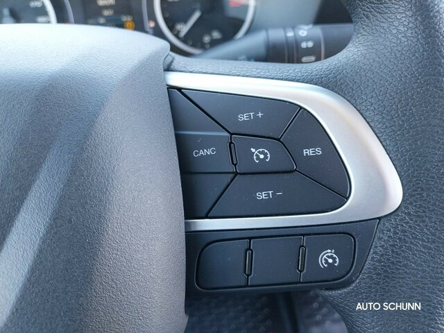 IVECO Daily 50C18H V 19+1+1 Sitze/15,5 kW/Webasto... - Kleinbus, Personentransporter: das Bild 5 IVECO Daily 50C18H V 19+1+1 Sitze/15,5 kW/Webasto... - Kleinbus, Personentransporter: das Bild 5