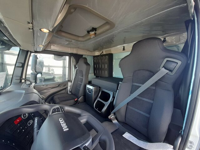 IVECO X-Way AT280X46Y/PS ON+ FULL LED-DAB-BT... - Fahrgestell LKW: das Bild 5 IVECO X-Way AT280X46Y/PS ON+ FULL LED-DAB-BT... - Fahrgestell LKW: das Bild 5