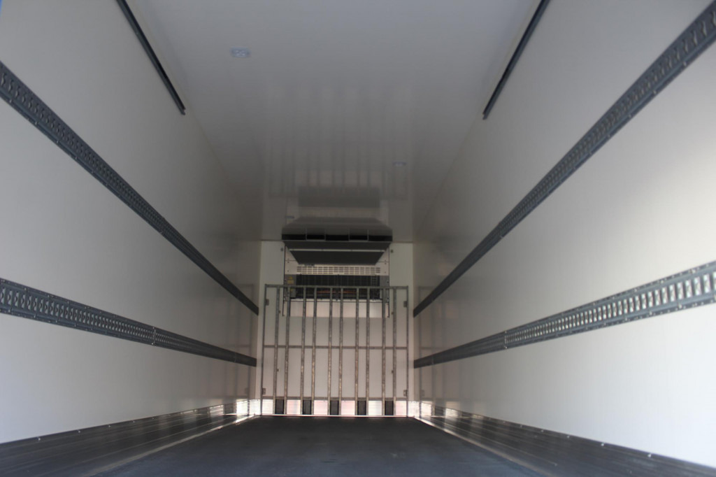 Kühlkoffer Auflieger Chereau 1-Achs City Trailer CV 1550  Strom  Neuwertig: das Bild 13