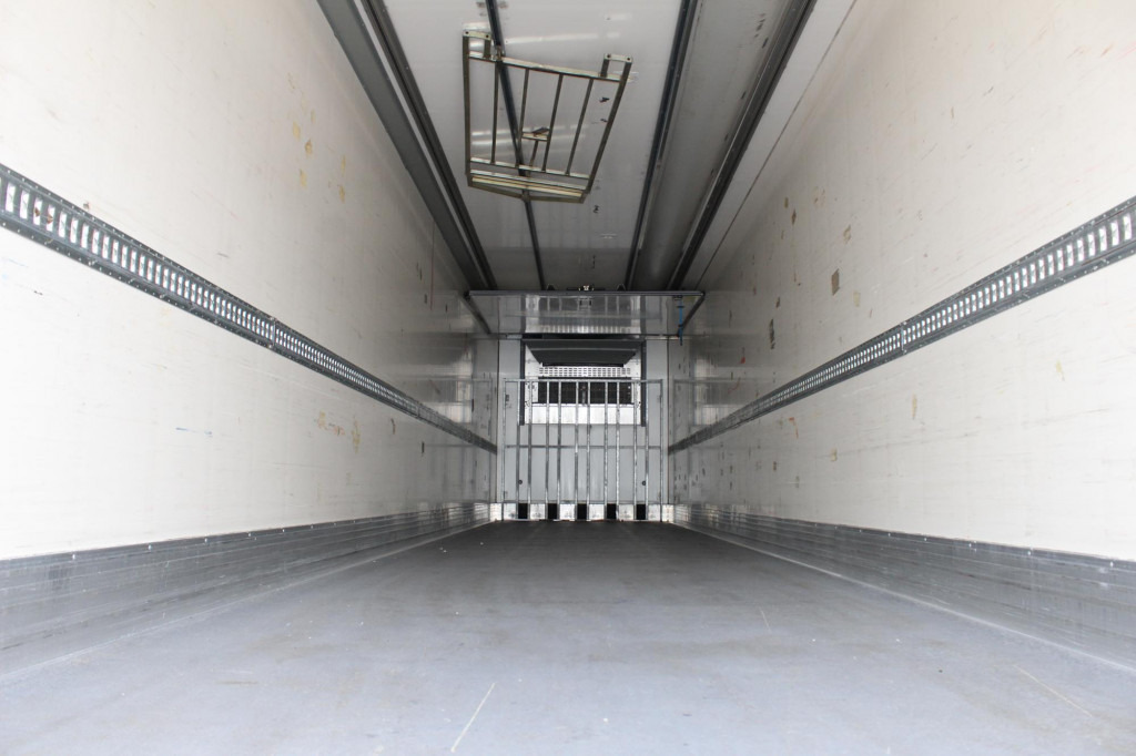 Chereau CV 1950Mt. 2,65h Strom Bi-Multi-Temp. TW FRC - Kühlkoffer Auflieger: das Bild 3 Chereau CV 1950Mt. 2,65h Strom Bi-Multi-Temp. TW FRC - Kühlkoffer Auflieger: das Bild 3