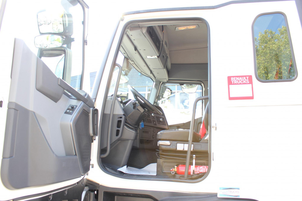 Renault T 430 E6 6 Sitze Ex- Fahrschule nur 64Tkm ! - Sattelzugmaschine: das Bild 4 Renault T 430 E6 6 Sitze Ex- Fahrschule nur 64Tkm ! - Sattelzugmaschine: das Bild 4