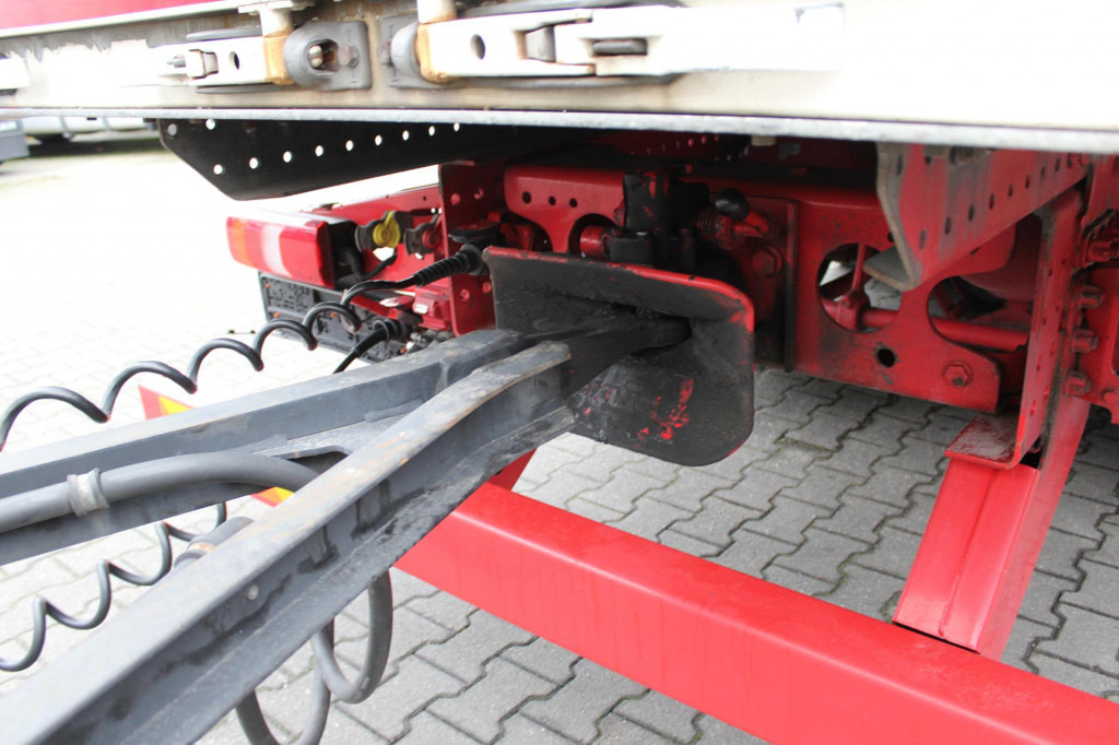 Mercedes-Benz Actros 2548 Koffer Retarder Schlafkab Kühlbox - Transporter: das Bild 3 Mercedes-Benz Actros 2548 Koffer Retarder Schlafkab Kühlbox - Transporter: das Bild 3