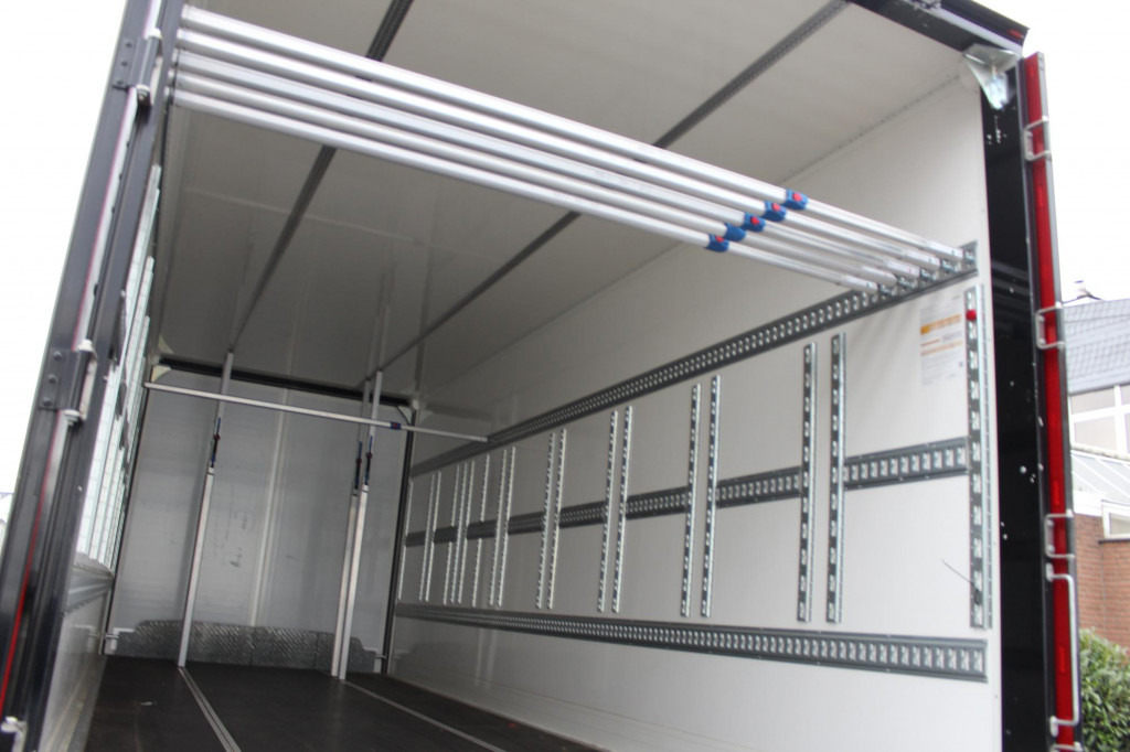 Mercedes-Benz Atego 1530 Koffer DS Schlafkab Durchladen 99Tkm! - Transporter: das Bild 5 Mercedes-Benz Atego 1530 Koffer DS Schlafkab Durchladen 99Tkm! - Transporter: das Bild 5