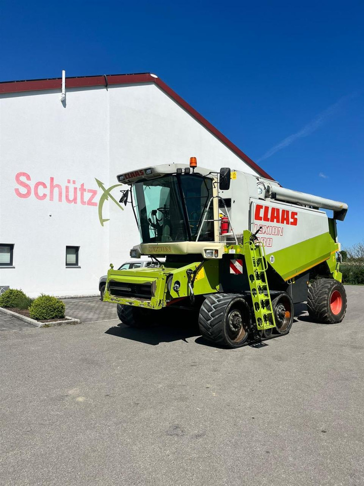 CLAAS Lexion 480 TT - Mähdrescher: das Bild 1 CLAAS Lexion 480 TT - Mähdrescher: das Bild 1