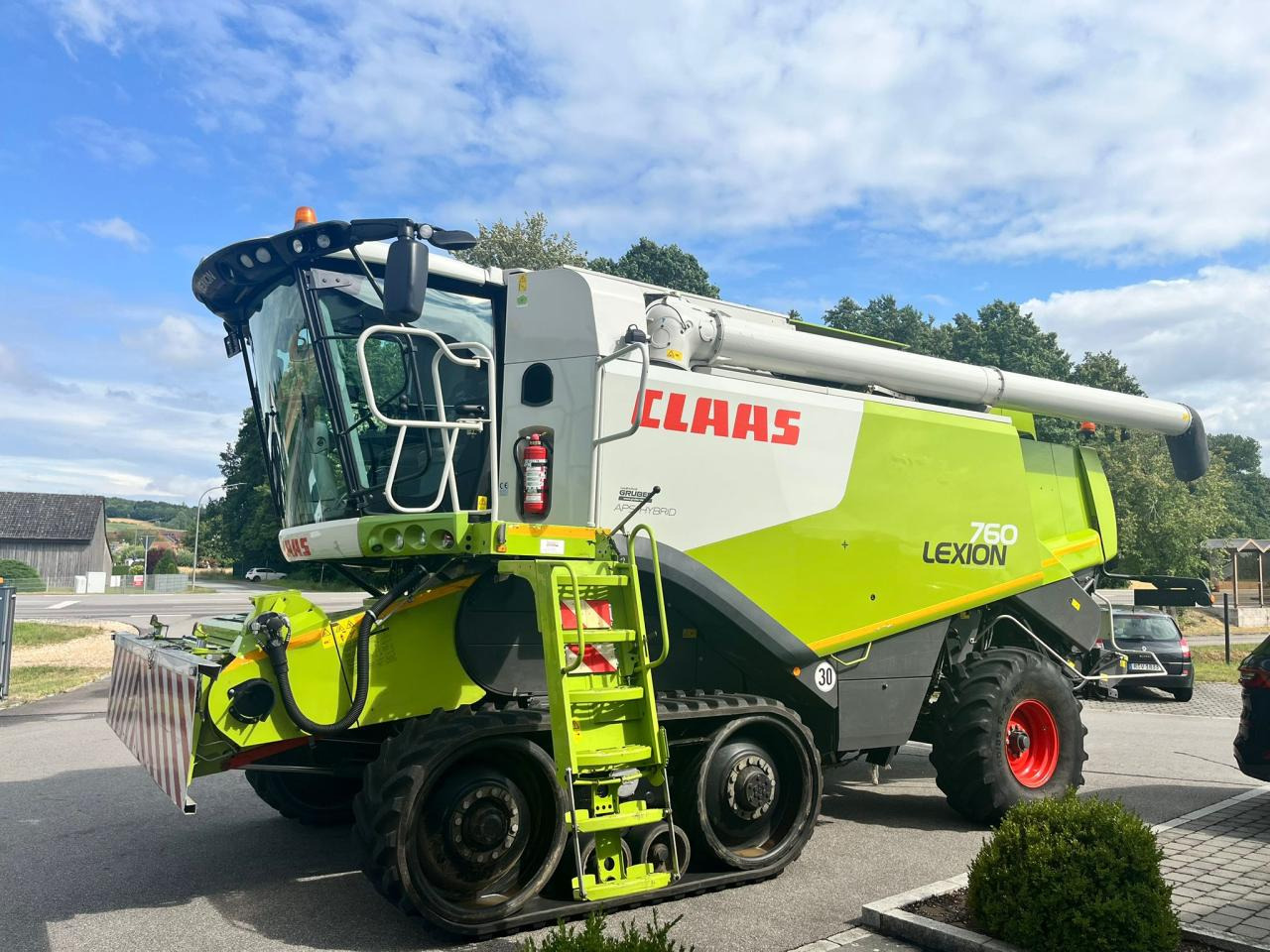 CLAAS Lexion 760TT, 30 km/h, SW V900 2x Laser - Mähdrescher: das Bild 3 CLAAS Lexion 760TT, 30 km/h, SW V900 2x Laser - Mähdrescher: das Bild 3