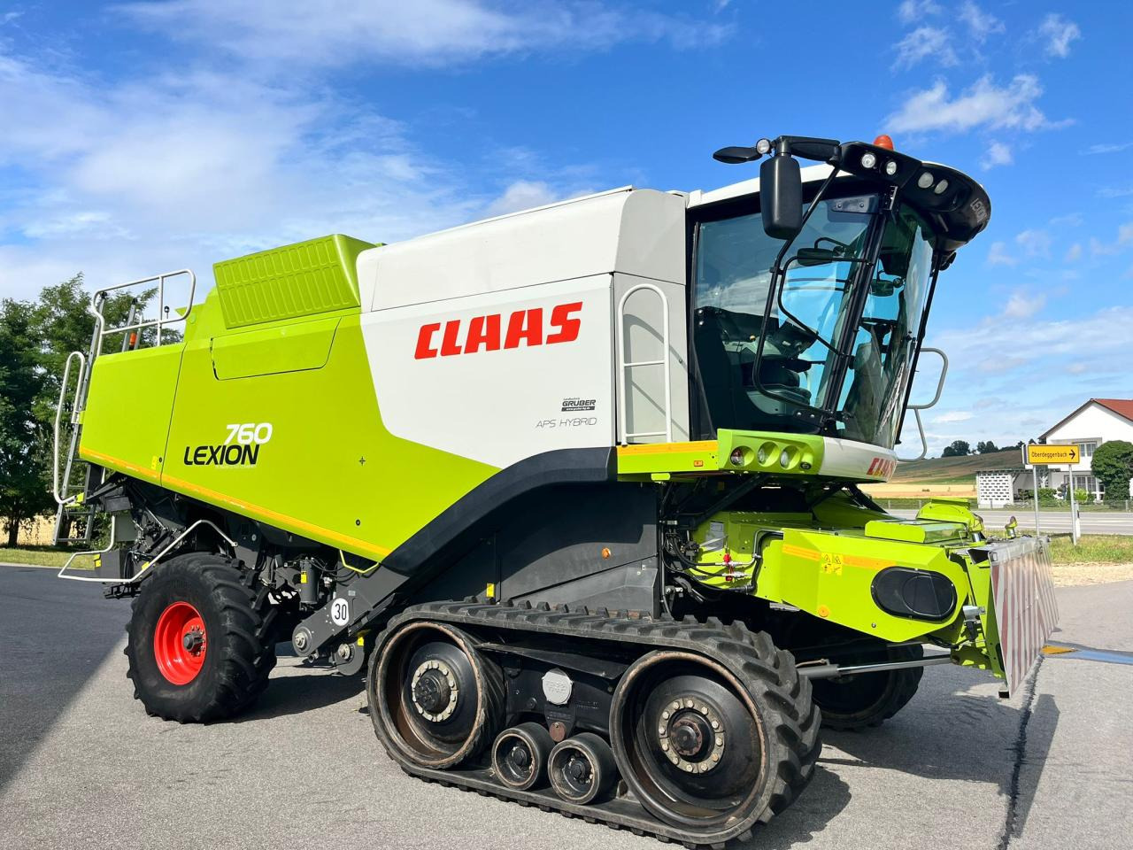 CLAAS Lexion 760TT, 30 km/h, SW V900 2x Laser - Mähdrescher: das Bild 1 CLAAS Lexion 760TT, 30 km/h, SW V900 2x Laser - Mähdrescher: das Bild 1