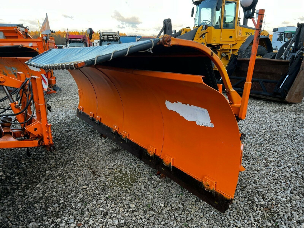 Beilhack PVF 29-4 Elektro Schneepflug Winterdien Beilhack PVF 29-4 Elektro Schneepflug Winterdien - Schneepflug für Kommunal-/ Sonderfahrzeug: das Bild 2 Beilhack PVF 29-4 Elektro Schneepflug Winterdien Beilhack PVF 29-4 Elektro Schneepflug Winterdien - Schneepflug für Kommunal-/ Sonderfahrzeug: das Bild 2