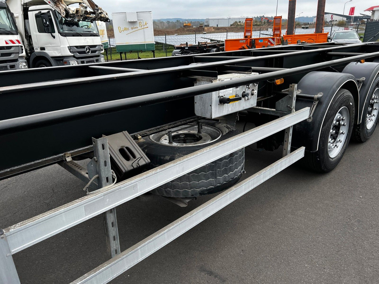 H&W 3- Achs Auflieger für Presscontainer H&W 3- Achs Auflieger für Presscontainer - Container/ Wechselfahrgestell Auflieger: das Bild 5 H&W 3- Achs Auflieger für Presscontainer H&W 3- Achs Auflieger für Presscontainer - Container/ Wechselfahrgestell Auflieger: das Bild 5