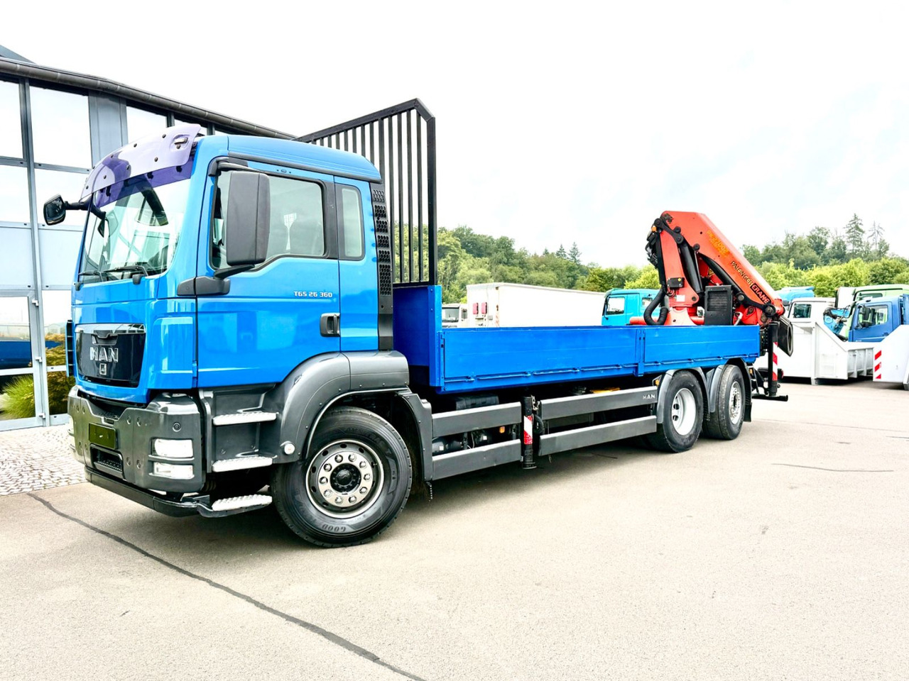 MAN TGS 26.360 6x2 Palfinger PK 27002- Funk- - Pritsche LKW: das Bild 1 MAN TGS 26.360 6x2 Palfinger PK 27002- Funk- - Pritsche LKW: das Bild 1