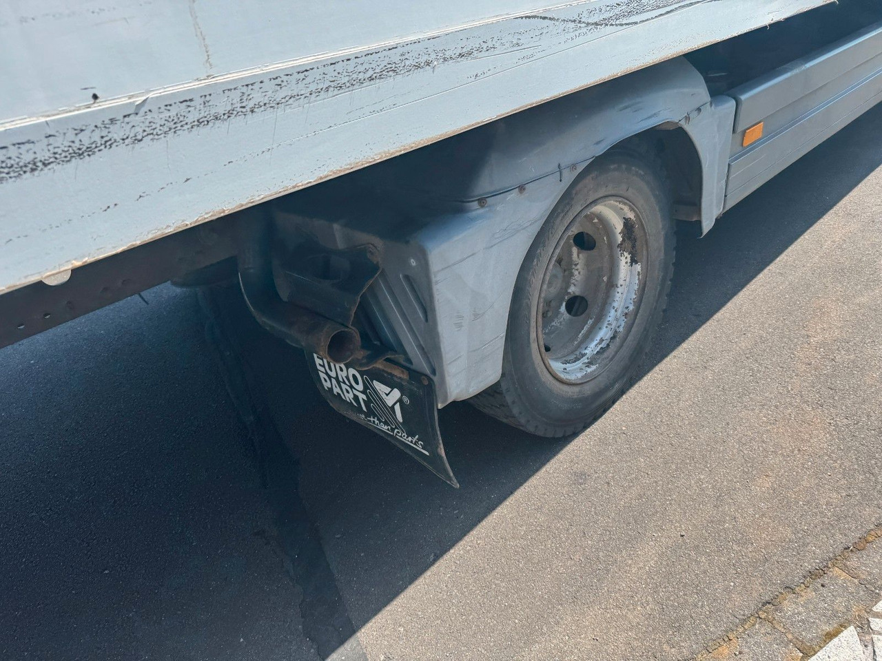 Koffer Transporter Mercedes-Benz 818 Koffer / LBW / AHK + DL: das Bild 9
