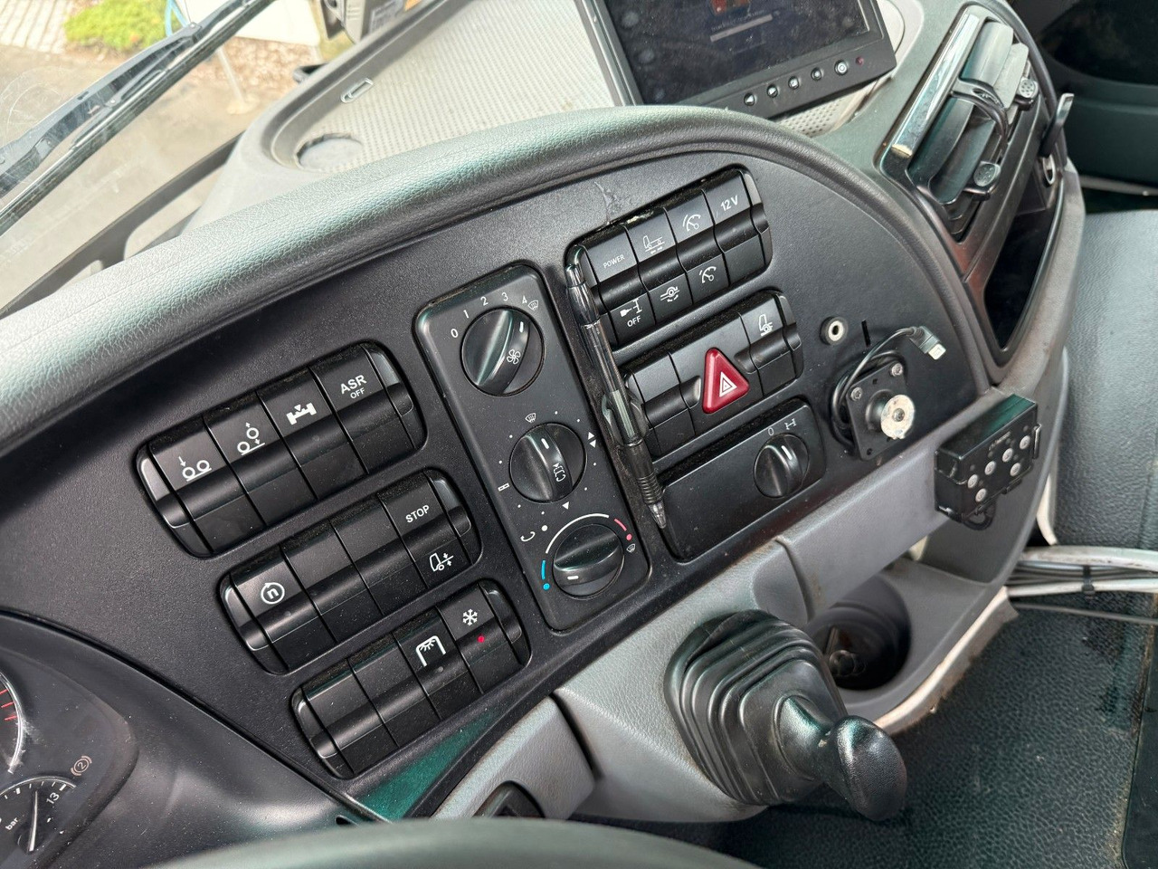Fahrgestell LKW Mercedes-Benz Actros 2532 MP 3 Fahrgestell: das Bild 13