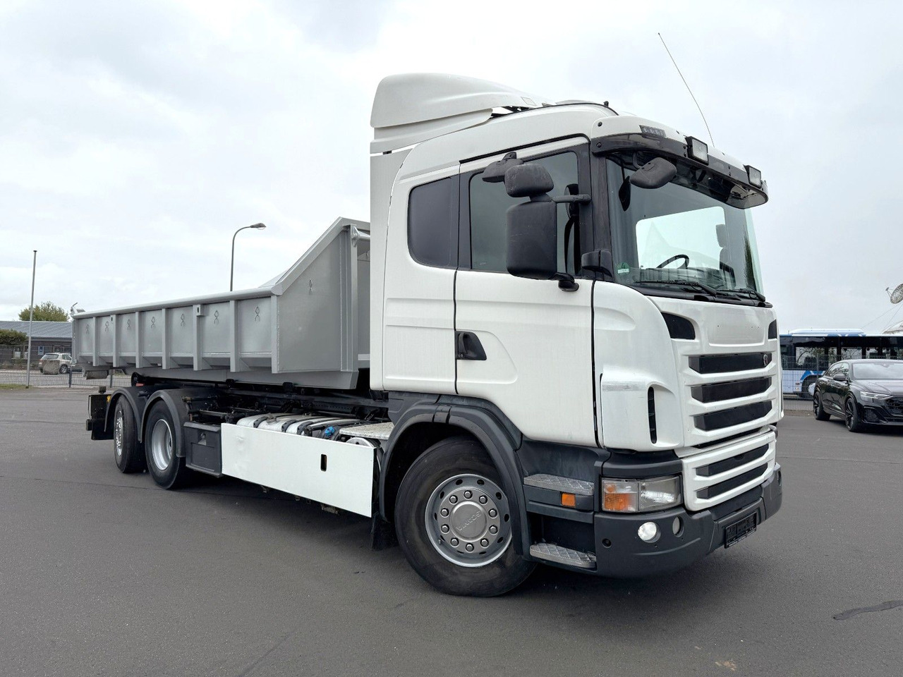 Scania G 440 LB 6x2 Knickhaken Retarder, Klima - Abrollkipper: das Bild 3 Scania G 440 LB 6x2 Knickhaken Retarder, Klima - Abrollkipper: das Bild 3