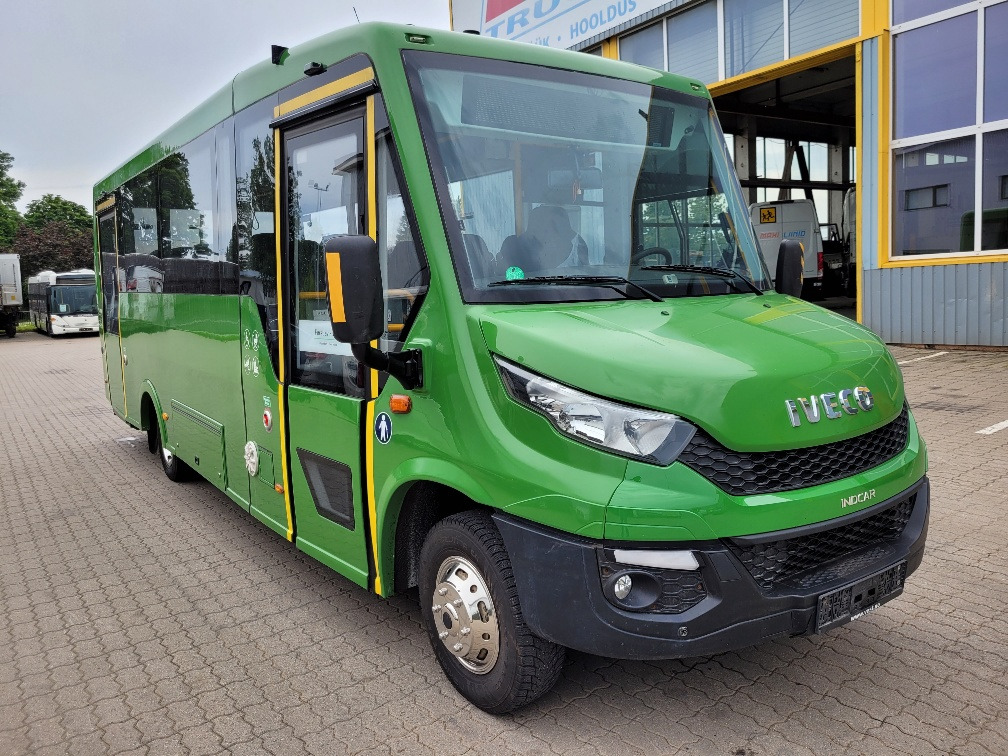 IVECO INDCAR MOBI, KLIIMA, 7.2016, EURO 6, WHEELCHAIR RAMP, 26 seats, 8,55 m - Kleinbus, Personentransporter: das Bild 1 IVECO INDCAR MOBI, KLIIMA, 7.2016, EURO 6, WHEELCHAIR RAMP, 26 seats, 8,55 m - Kleinbus, Personentransporter: das Bild 1