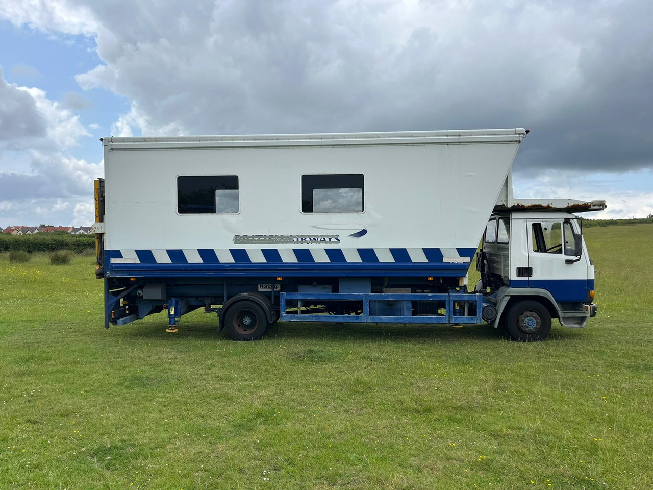 Ambulift-Fahrzeug NrEquip PRM: das Bild 6