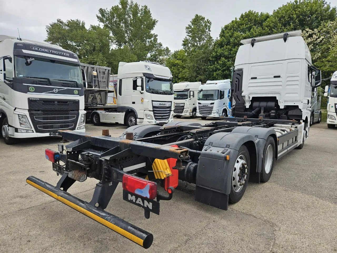 MAN TGX 26.470 XXL BDF 6x2 2 units, NAVI, Lift Axle - Containerwagen/ Wechselfahrgestell LKW: das Bild 4 MAN TGX 26.470 XXL BDF 6x2 2 units, NAVI, Lift Axle - Containerwagen/ Wechselfahrgestell LKW: das Bild 4