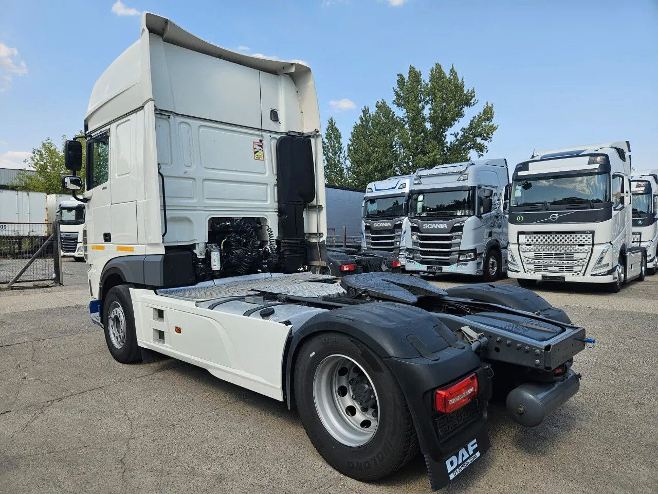 DAF XF 480 SSC Intarder Standklima Full Spoiler - Sattelzugmaschine: das Bild 4 DAF XF 480 SSC Intarder Standklima Full Spoiler - Sattelzugmaschine: das Bild 4