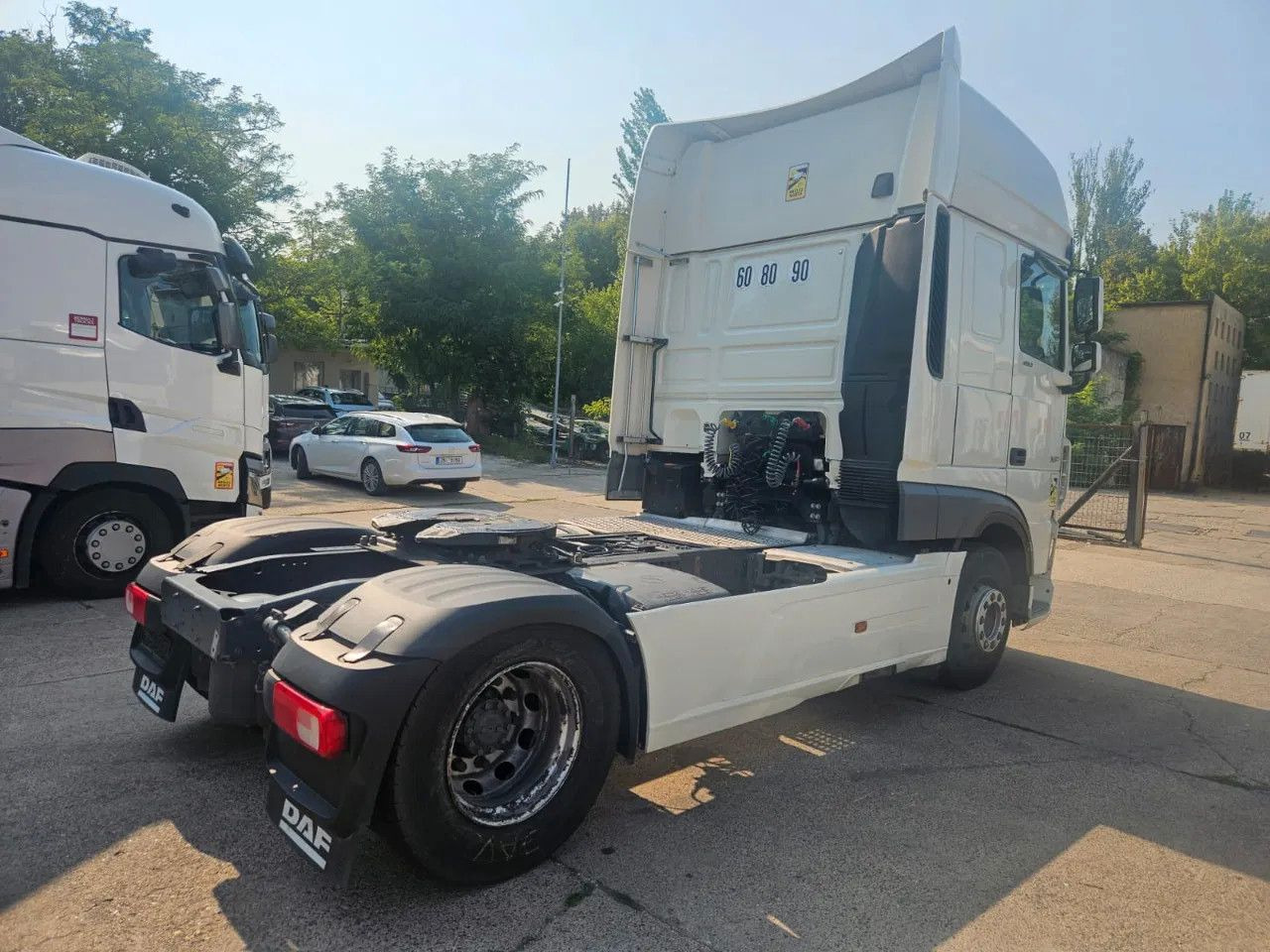 DAF XF 480 SSC-Standard-StandKlima-9 Units - Sattelzugmaschine: das Bild 3 DAF XF 480 SSC-Standard-StandKlima-9 Units - Sattelzugmaschine: das Bild 3