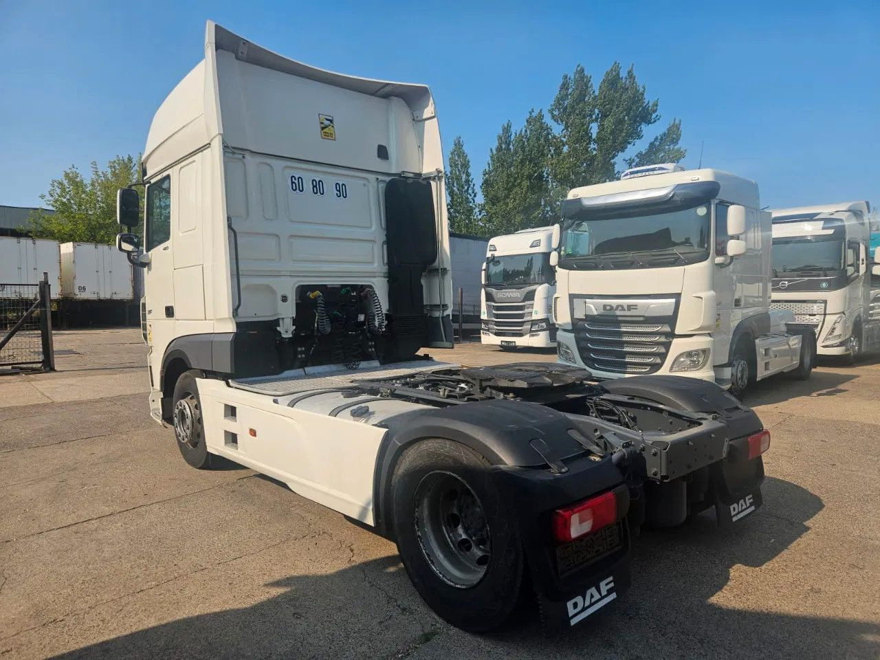 DAF XF 480 SSC-Standard-StandKlima-9 Units - Sattelzugmaschine: das Bild 4 DAF XF 480 SSC-Standard-StandKlima-9 Units - Sattelzugmaschine: das Bild 4