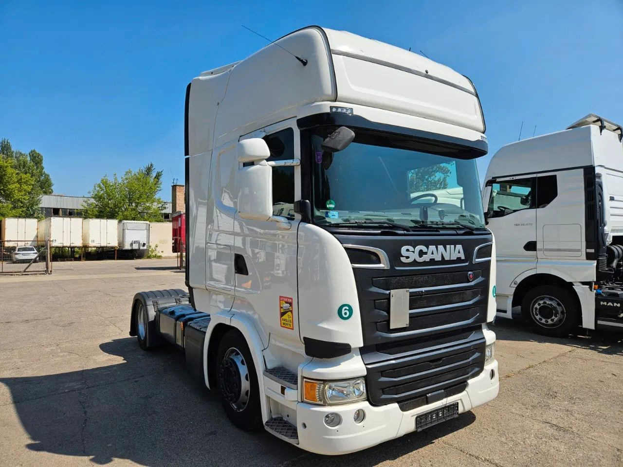 Scania R410 Mega, TopLine, StandKlima - Sattelzugmaschine: das Bild 2 Scania R410 Mega, TopLine, StandKlima - Sattelzugmaschine: das Bild 2