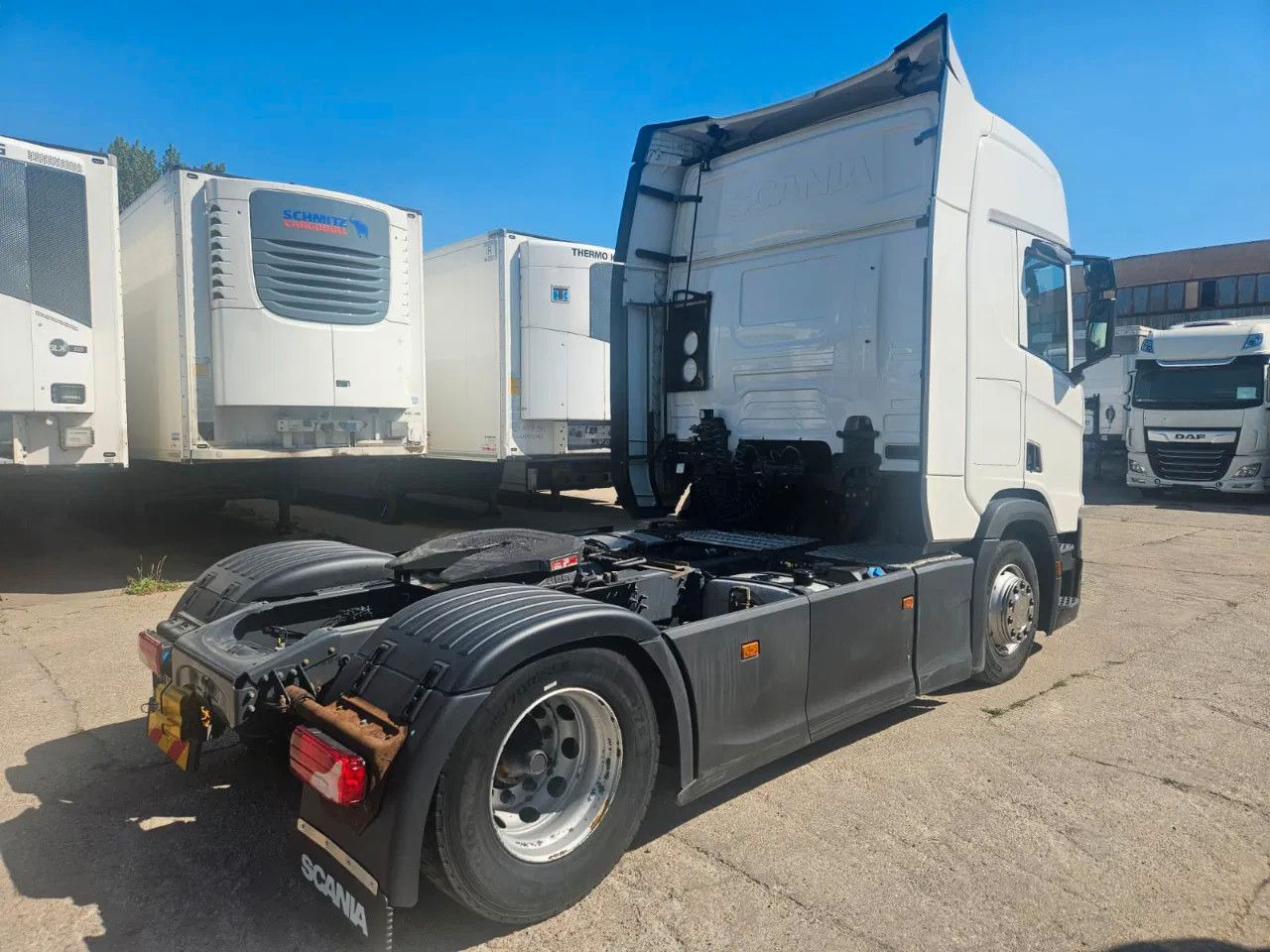 Scania R450 HYVA Hydraulics, Full Spoiler, Digital Disp - Sattelzugmaschine: das Bild 3 Scania R450 HYVA Hydraulics, Full Spoiler, Digital Disp - Sattelzugmaschine: das Bild 3