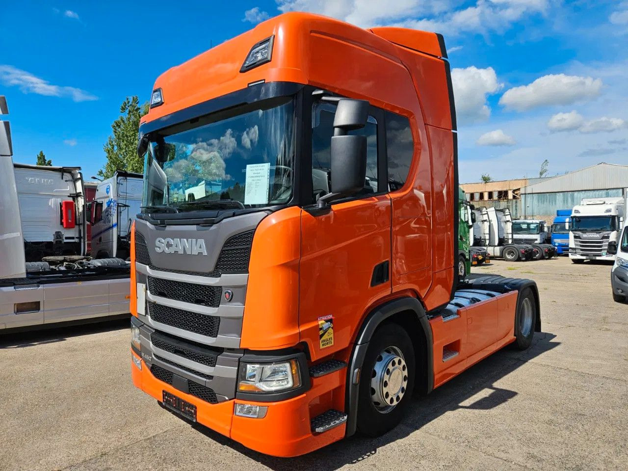 Scania R450 PTO, Standklima, Navi, New Smart2 tachograp - Sattelzugmaschine: das Bild 1 Scania R450 PTO, Standklima, Navi, New Smart2 tachograp - Sattelzugmaschine: das Bild 1
