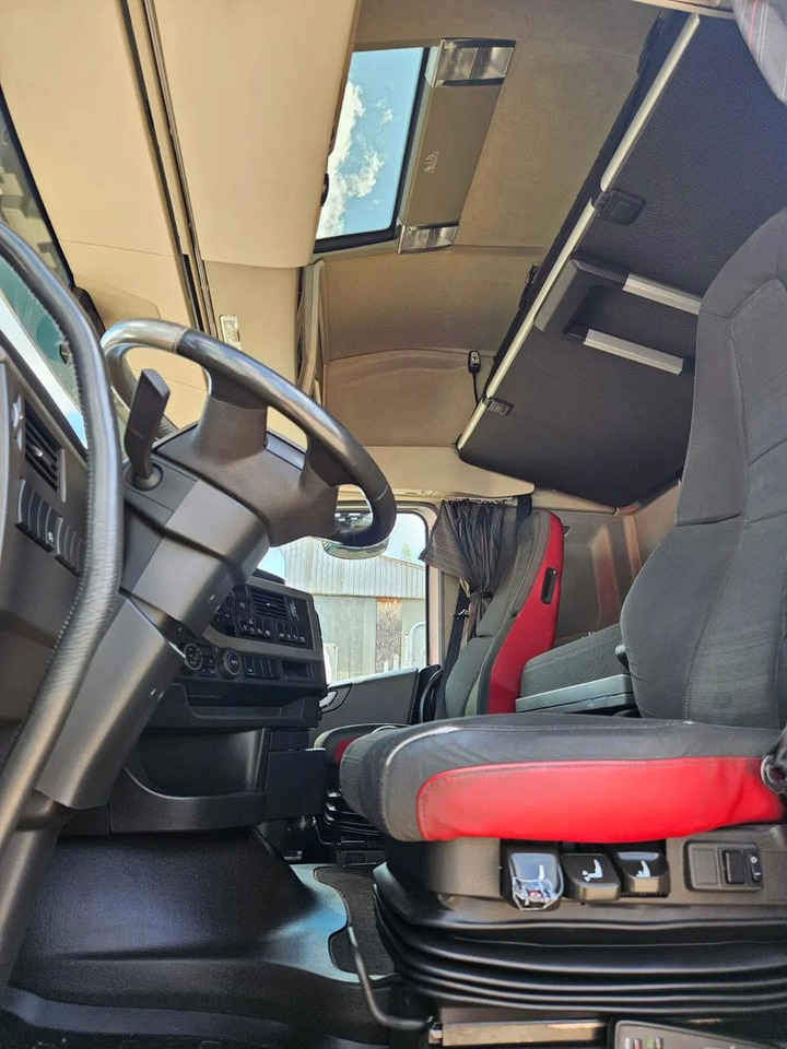 Volvo FH 500 Globe-Standard-Alloy W-ACC-DAS - Sattelzugmaschine: das Bild 5 Volvo FH 500 Globe-Standard-Alloy W-ACC-DAS - Sattelzugmaschine: das Bild 5