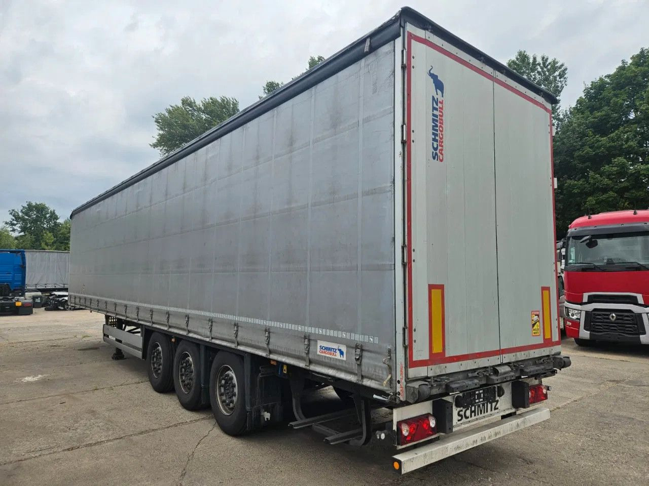 Schmitz Cargobull SCB S3T Standard 3 units! Lifting Axle A&C, XL C - Planenauflieger: das Bild 3 Schmitz Cargobull SCB S3T Standard 3 units! Lifting Axle A&C, XL C - Planenauflieger: das Bild 3