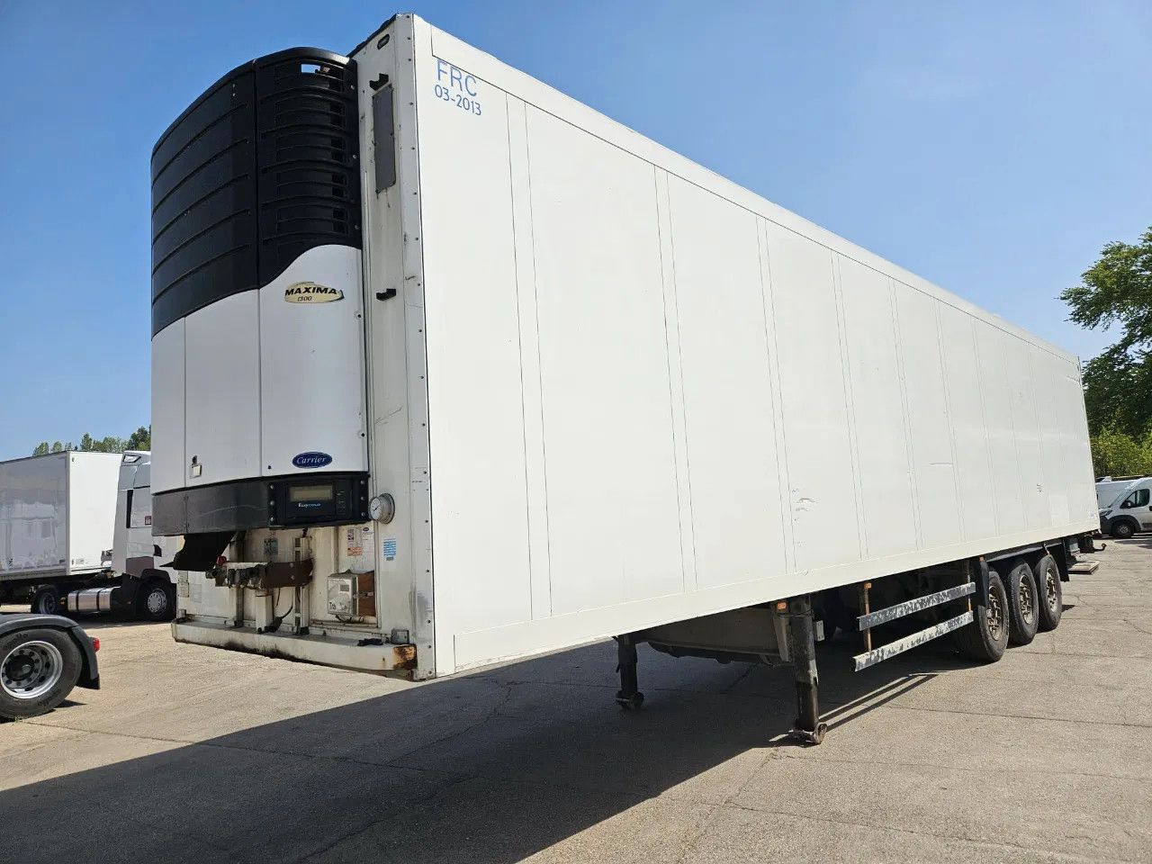 Schmitz Cargobull SKO24 Carrier Maxima 1300 Tail Lift, A axle lift - Kühlkoffer Auflieger: das Bild 1 Schmitz Cargobull SKO24 Carrier Maxima 1300 Tail Lift, A axle lift - Kühlkoffer Auflieger: das Bild 1