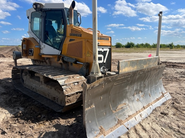 LIEBHERR PR 716 LGP - Bulldozer: das Bild 1 LIEBHERR PR 716 LGP - Bulldozer: das Bild 1