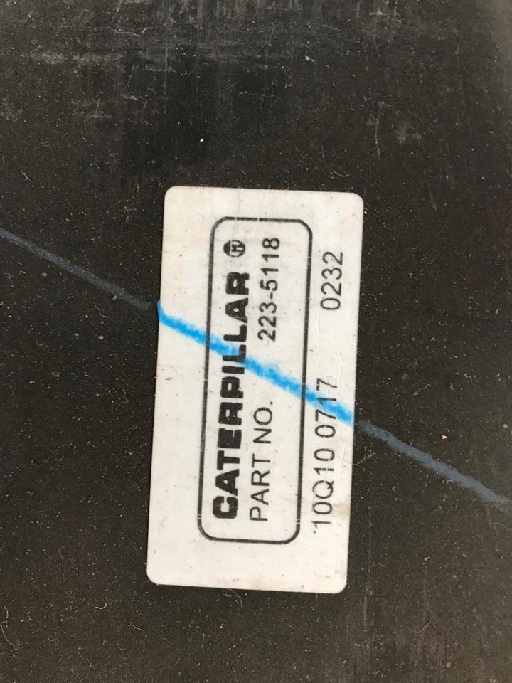 CAT 223-5118 - Kühler für Baumaschine: das Bild 4 CAT 223-5118 - Kühler für Baumaschine: das Bild 4