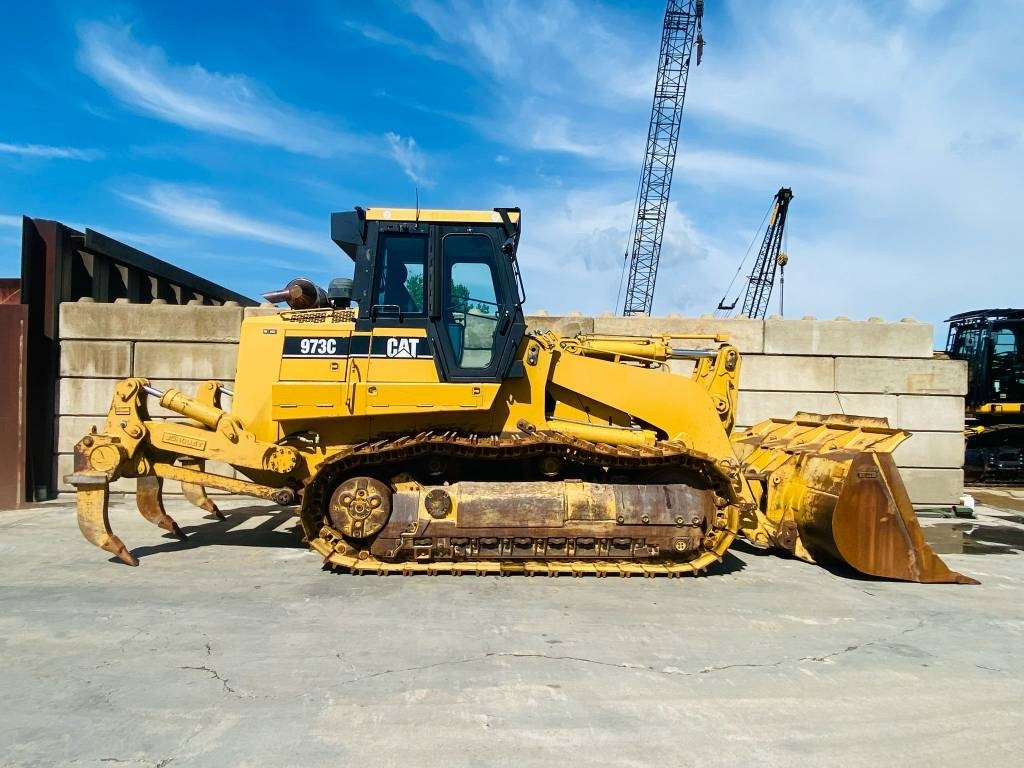 CAT 973 C - Laderaupe: das Bild 2 CAT 973 C - Laderaupe: das Bild 2