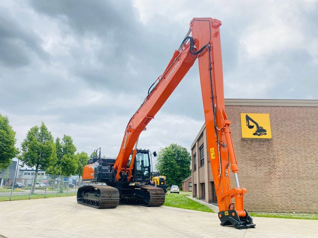 Hitachi ZX 300lc-7 - Bagger: das Bild 4 Hitachi ZX 300lc-7 - Bagger: das Bild 4