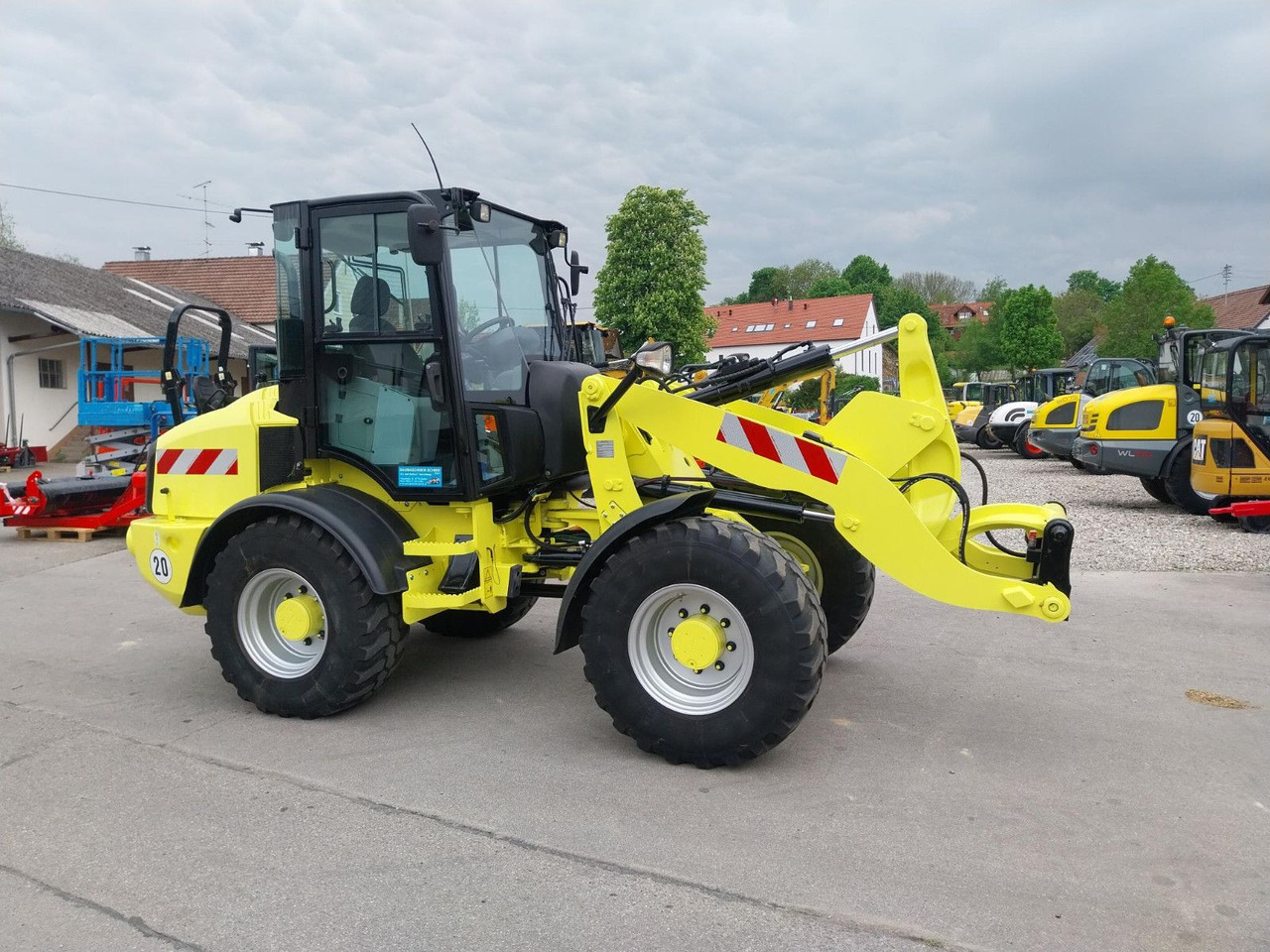 CAT 908H2 907 906 - Radlader: das Bild 3 CAT 908H2 907 906 - Radlader: das Bild 3