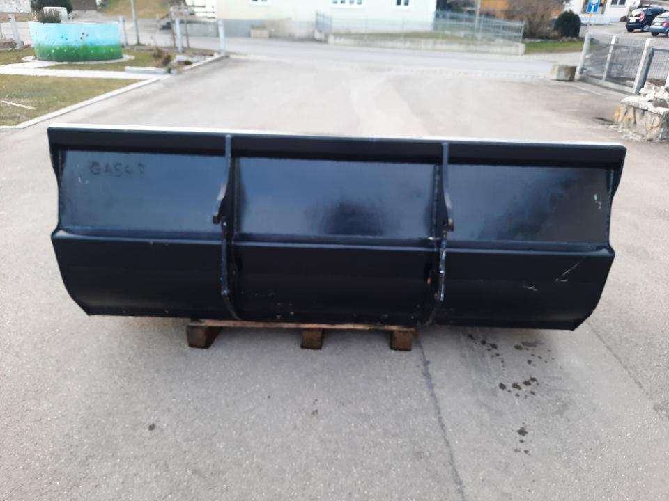 Schaufel 2,4m Teleskoplader Radlader Universalschaufel Genie - Ladeschaufel: das Bild 3 Schaufel 2,4m Teleskoplader Radlader Universalschaufel Genie - Ladeschaufel: das Bild 3