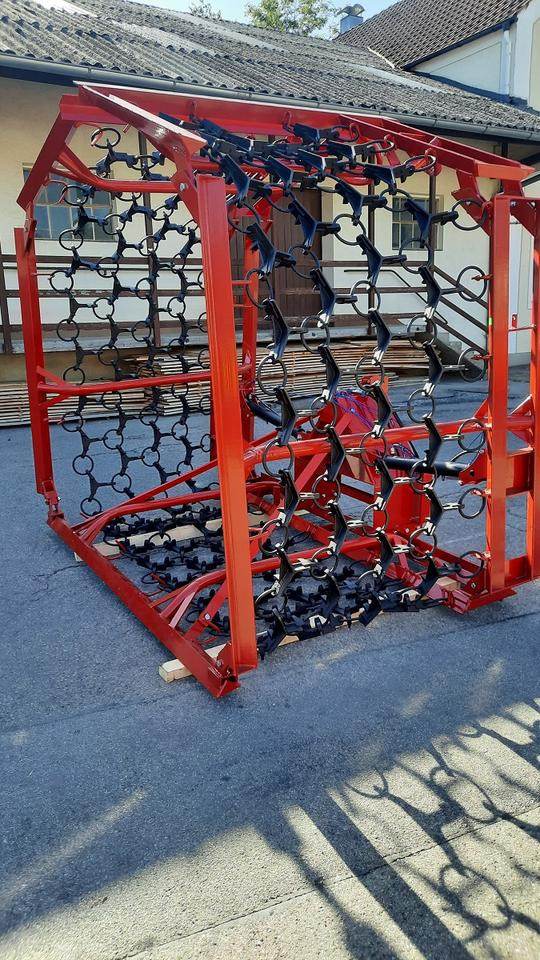 Wiesenegge 6 - 8m Wiesenstriegel Wiesenschleppe Schlepper - Wiesenschleppe: das Bild 4 Wiesenegge 6 - 8m Wiesenstriegel Wiesenschleppe Schlepper - Wiesenschleppe: das Bild 4