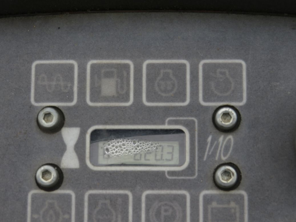 CATERPILLAR Tandem-Vibrationswalze CB14 B Baumaschine - Walzen: das Bild 4 CATERPILLAR Tandem-Vibrationswalze CB14 B Baumaschine - Walzen: das Bild 4