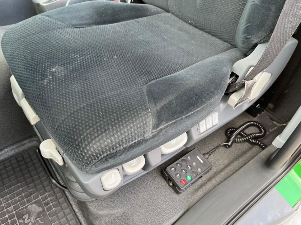 MAN TG-L 12.220 4x2 BL Standardkoffer LBW LBW 1.5 to - Koffer LKW: das Bild 5 MAN TG-L 12.220 4x2 BL Standardkoffer LBW LBW 1.5 to - Koffer LKW: das Bild 5